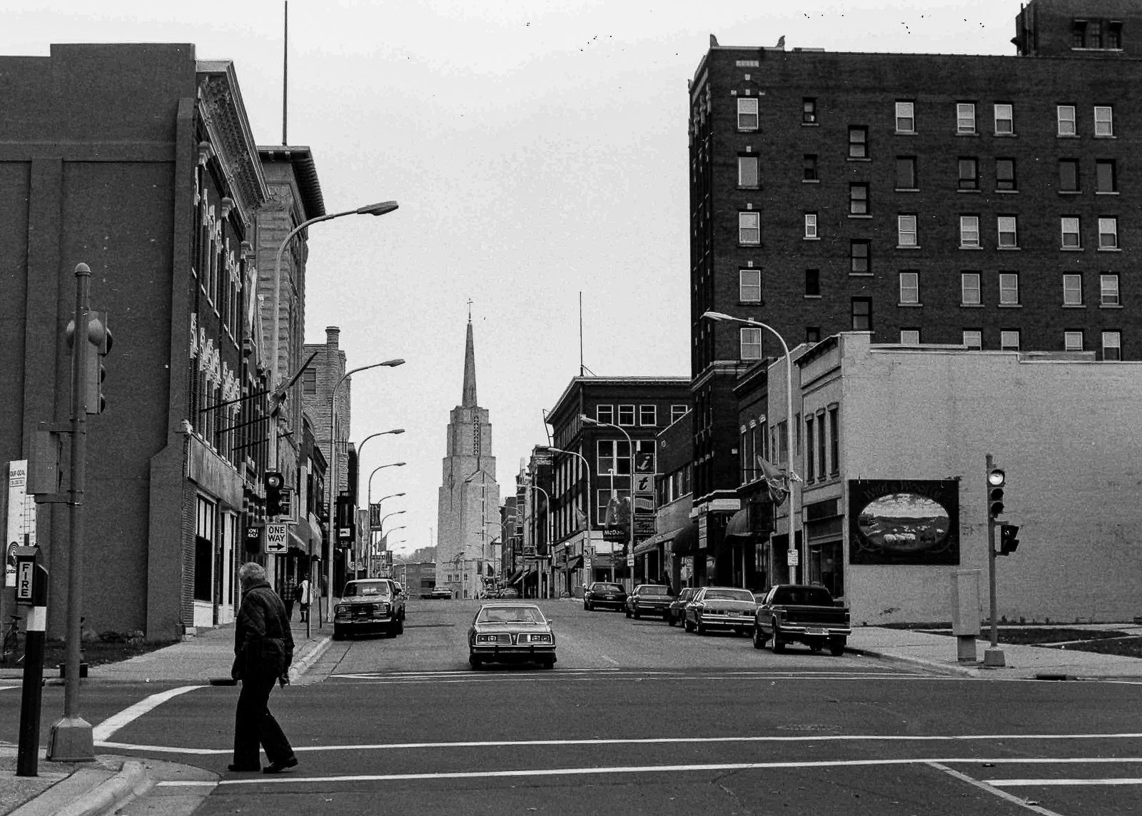 300 block of Main Street, 1982